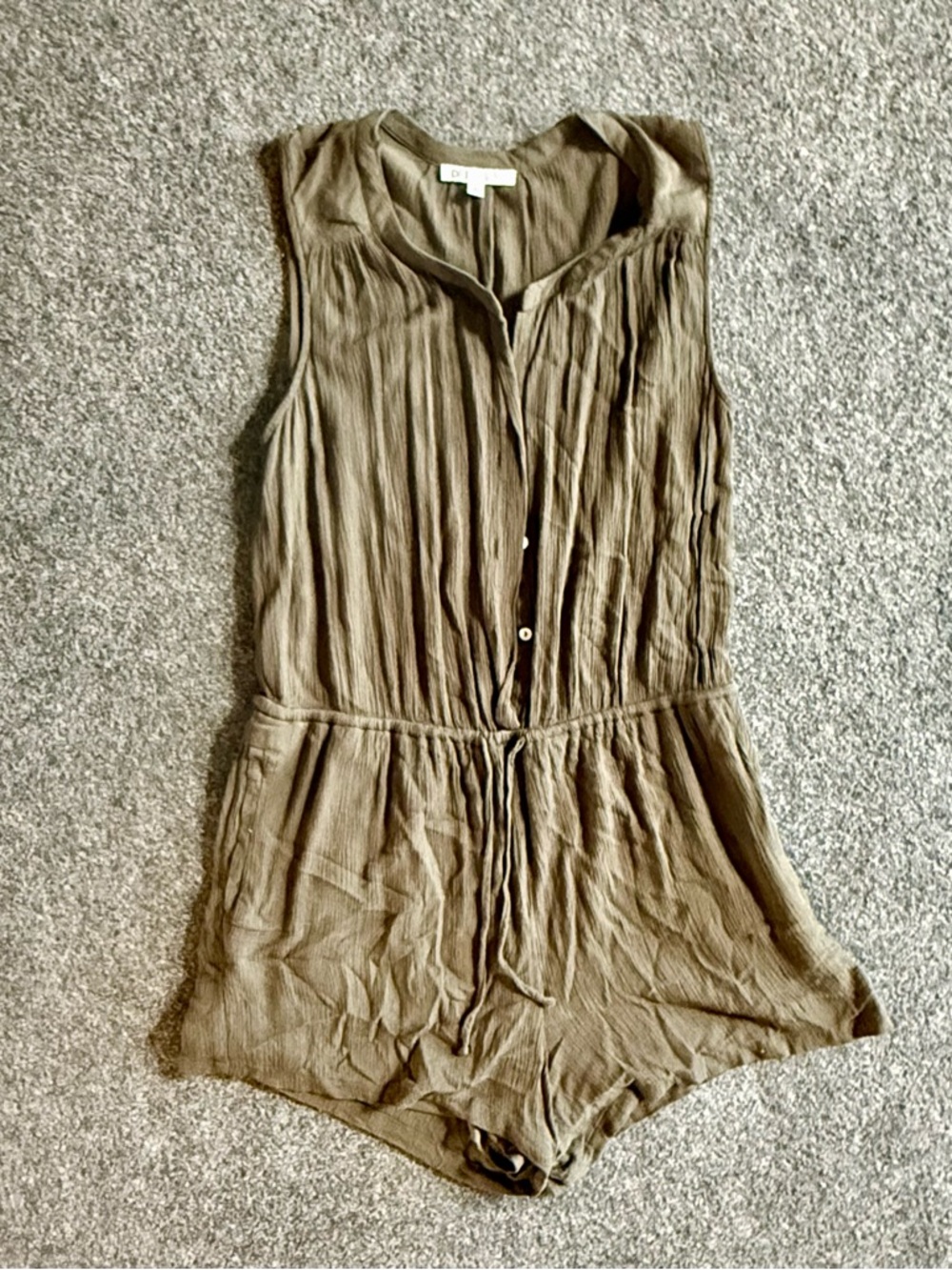 DR2 Sleeveless Textured Romper in Olive